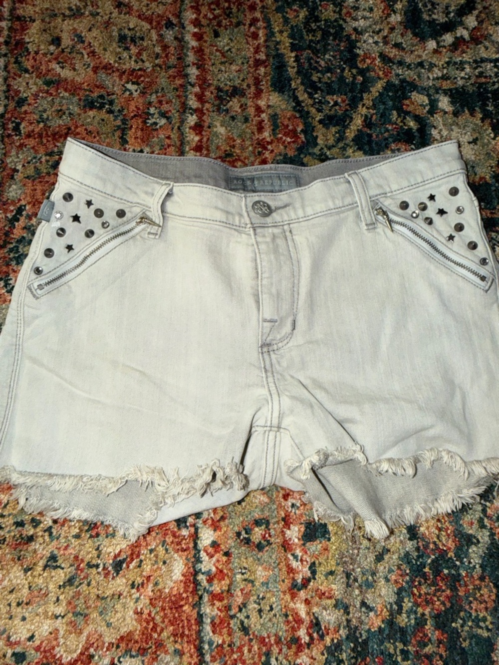 Rock & Republic Light Gray Distressed Denim Shorts with Stud Accents
